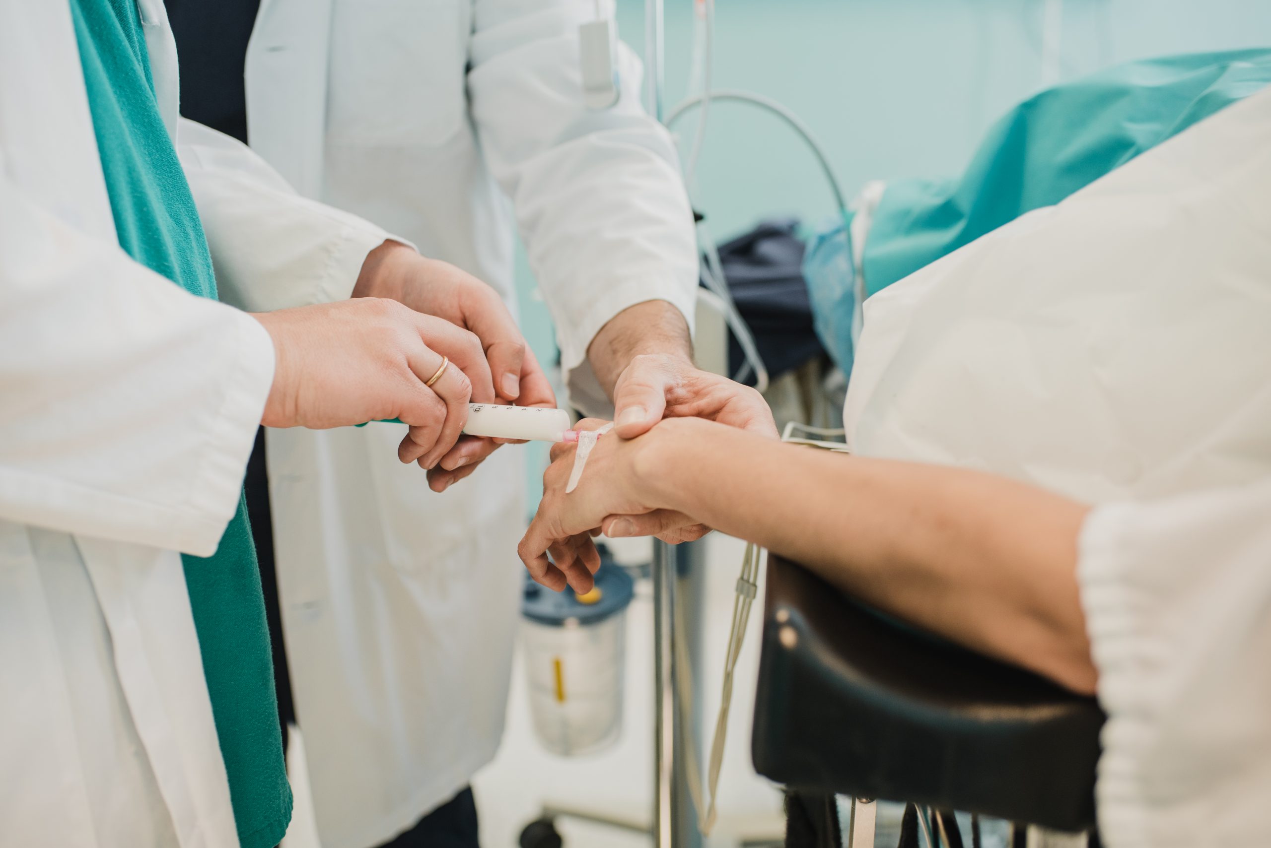 The Ultimate Guide: Comparing Ketamine And Propofol Anesthesia - iz2jn1p