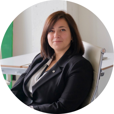 Meet the People Behind DrugCard 15