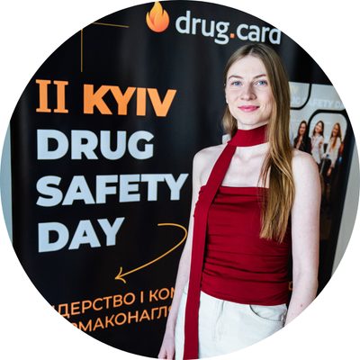 Meet the People Behind DrugCard 18